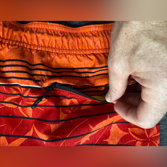 Roundtree and Yorke swim suit men’s large - Picture 5 of 12